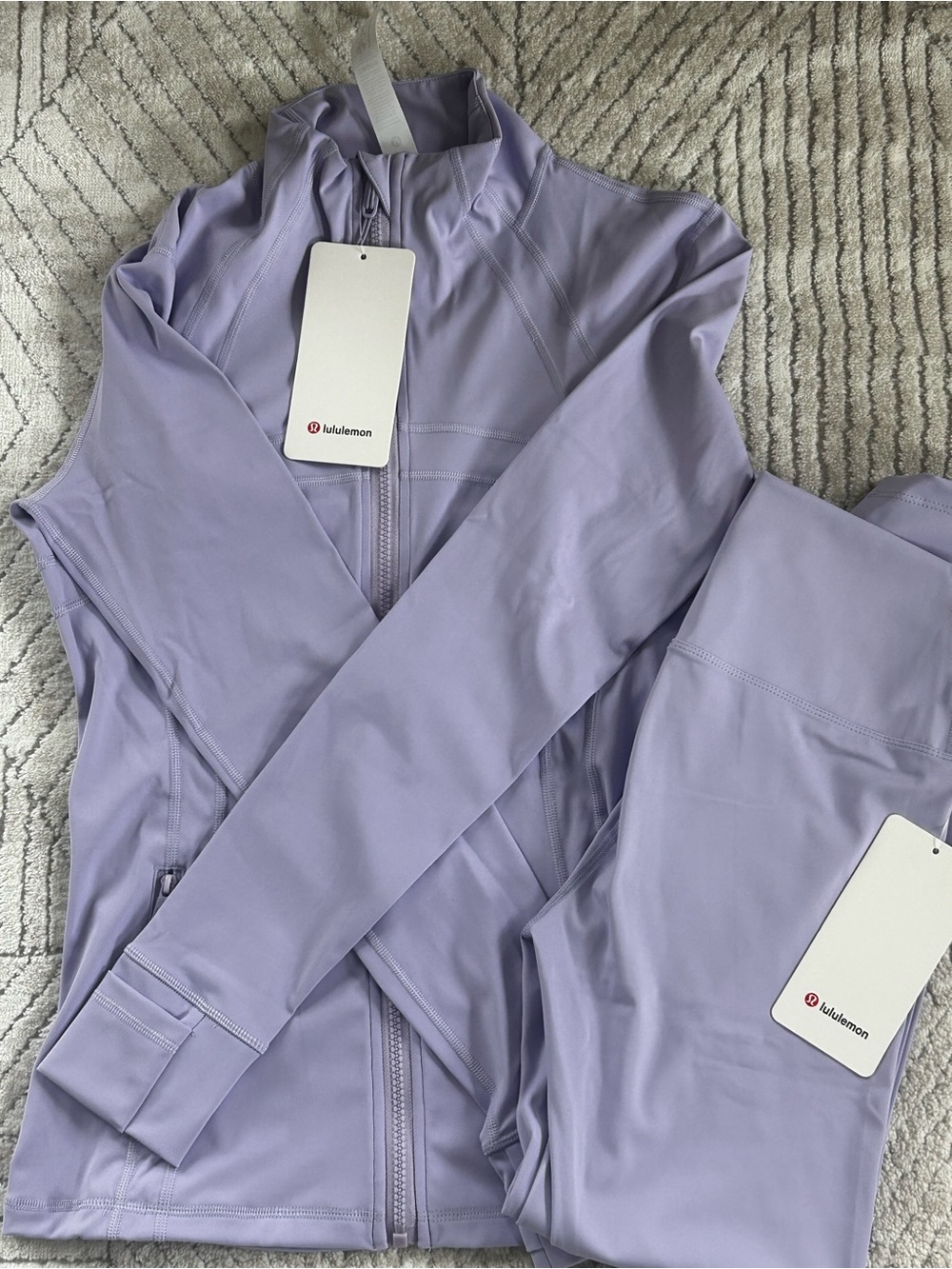 lululemon athletica Lavender Two-Piece Jacket & Leggings Set size 8 - Picture 3 of 3